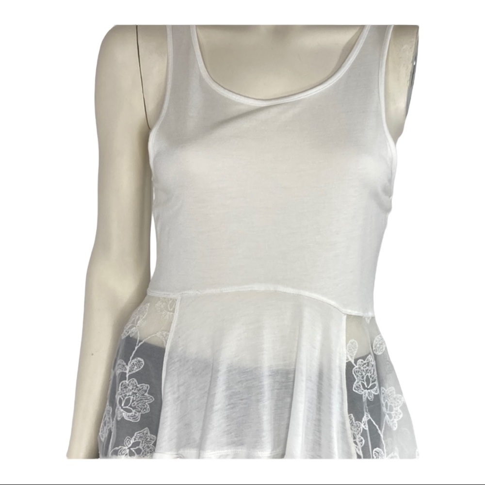 Frenchi tank top Viscose and Lace Sz Small